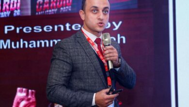 دكتور محمد صالح استشاري القلب