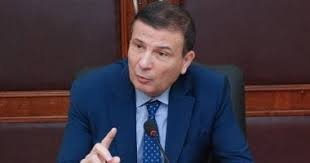 وزير الزراعة علاء فاروق