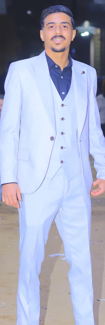 الصحفي خالد إسماعيل