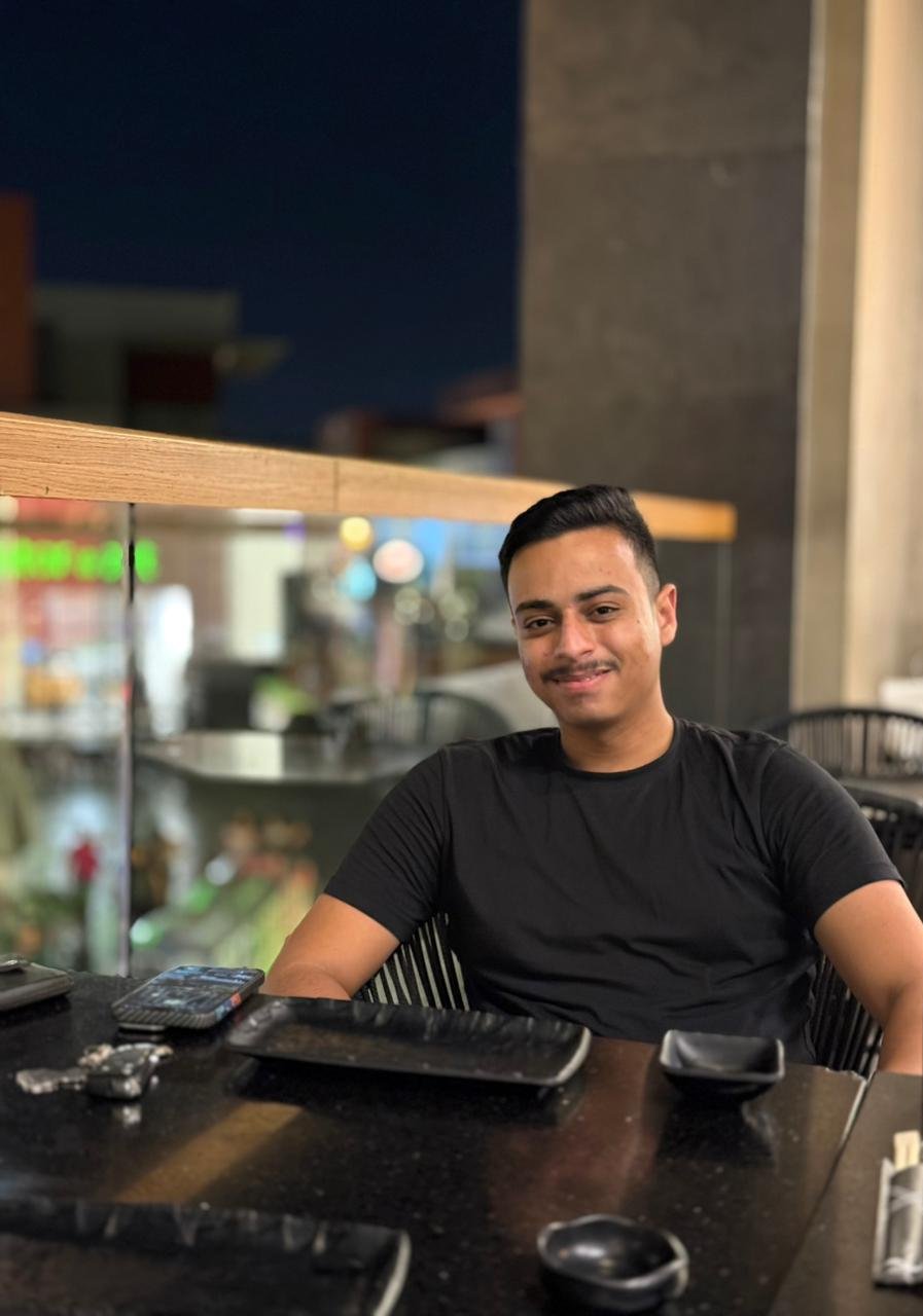 يوسف محمد فاروق