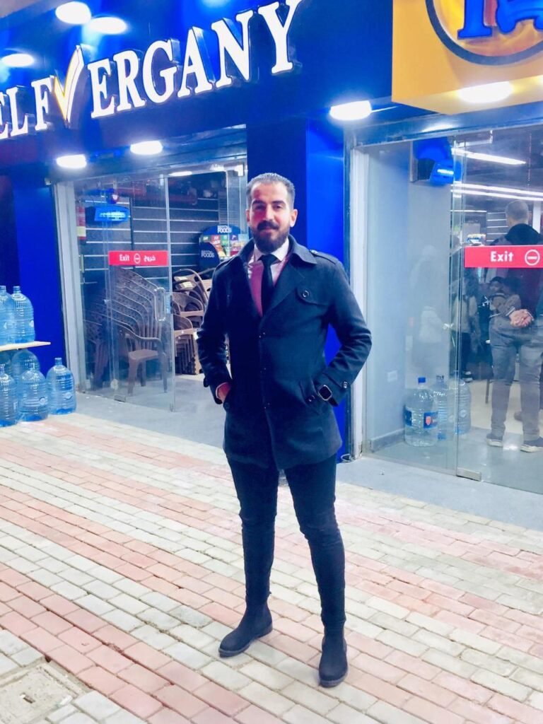 محمود كامل الليثي