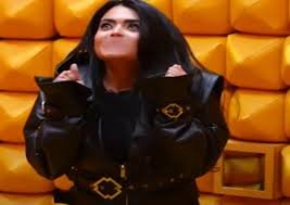 أسماء جلال رامز ليفل الوحش