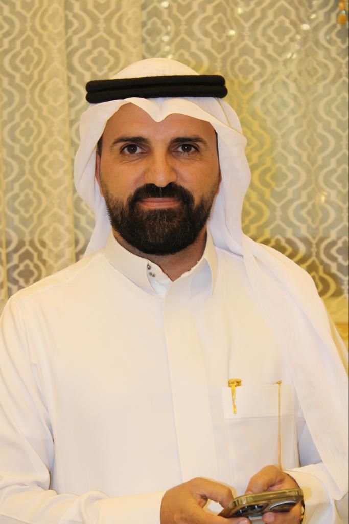 دكتور ناصر الحارثي - خبير التجارة الإلكترونية والذكاء الاصطناعي.