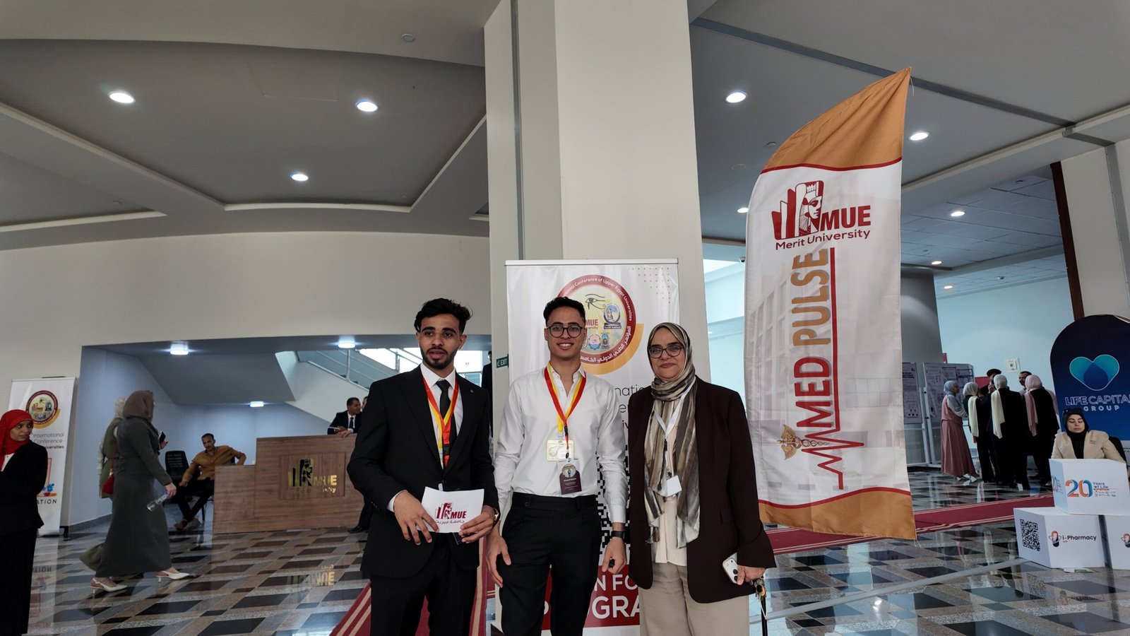 تيم MED PULSE جامعة ميريت مع عميدة كلية الطب البشري 
