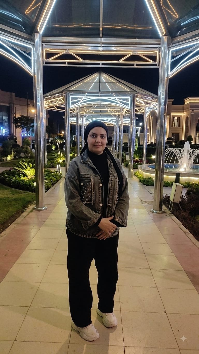 متخصصين التجميل أمل وسهير