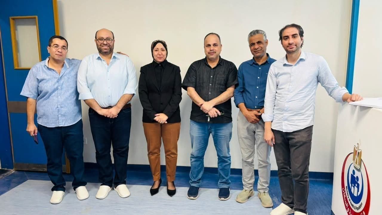 كوادر طبية متخصصة تبدأ أولى عمليات وحدة القسطرة القلبية في ديروط لتقديم خدمات علاجية عاجلة.