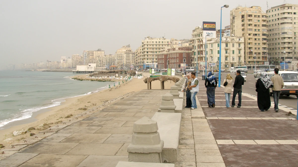بيان درجات الحرارة والشبورة في حالة الطقس اليوم بمصر
